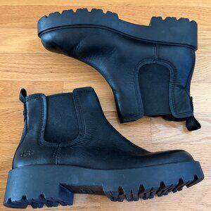 UGG Women's Black Chelsea Boots